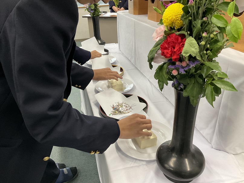 写真:針供養